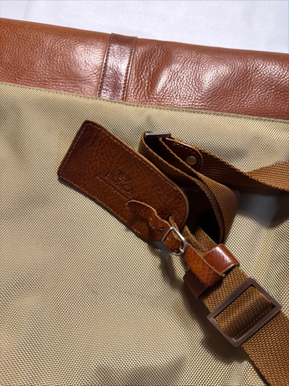 Bosca Leather & Nylon Messenger Bag Briefcase Tan & Brown Attache Laptop Work